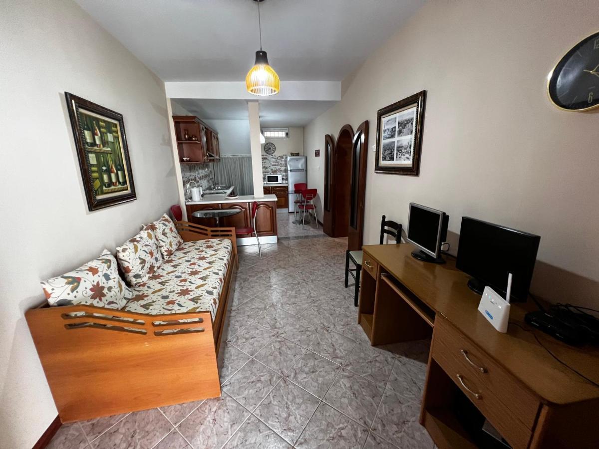 Grand Veranda Apartment Tirana Eksteriør billede