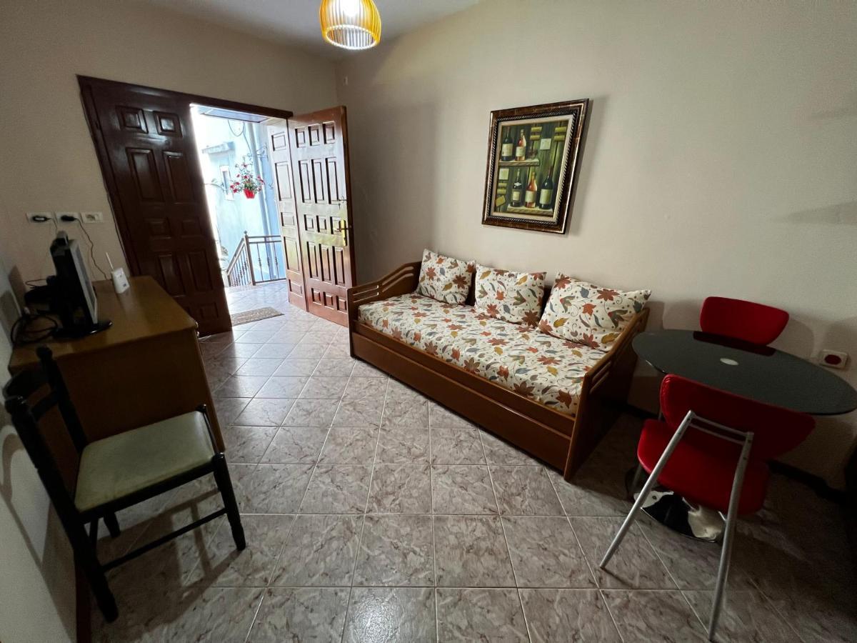Grand Veranda Apartment Tirana Eksteriør billede