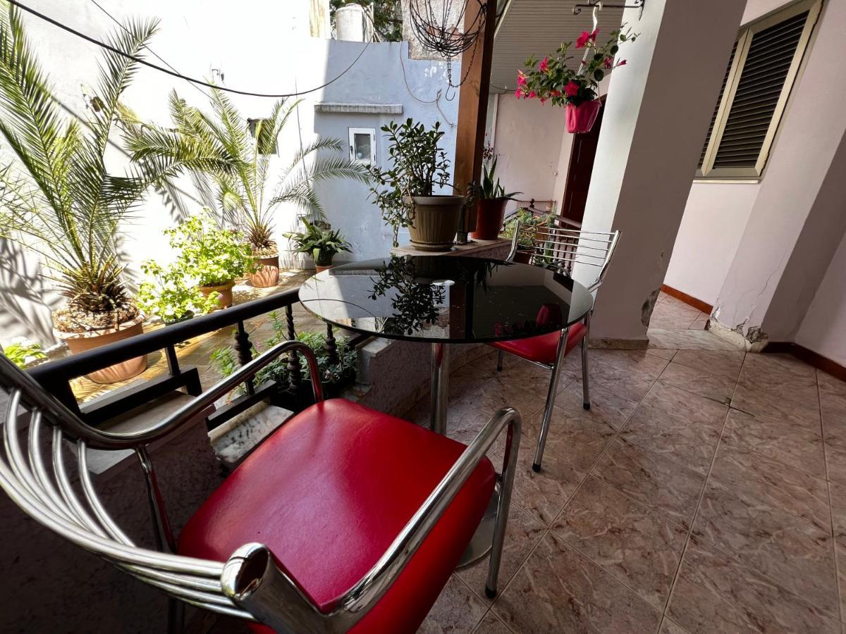 Grand Veranda Apartment Tirana Eksteriør billede